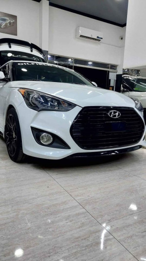 2015 Hyundai Veloster in dubai