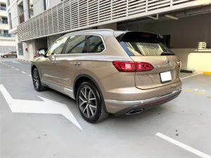 2019 Volkswagen Touareg