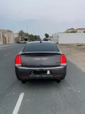 2015 كرايسلر ٣٠٠