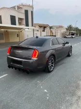 2015 كرايسلر ٣٠٠