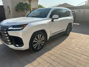 2025 Lexus LX 700 in dubai