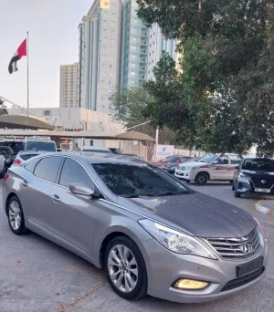 2011 هيونداي أزيرا