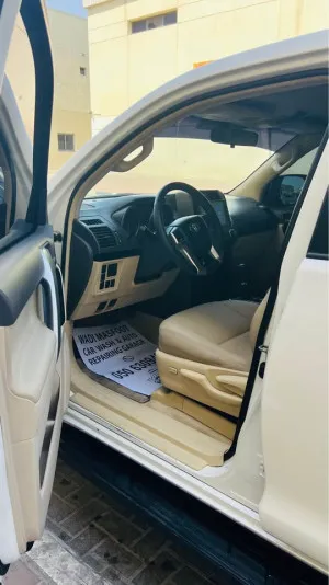 2015 Toyota Prado
