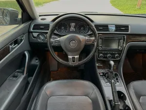 2016 Volkswagen Passat