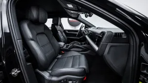 2024 Porsche Cayenne Coupe