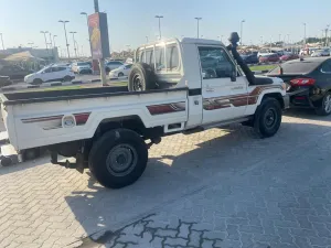 2015 Toyota Land Cruiser Pickup