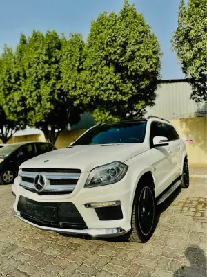 2015 Mercedes-Benz GL in dubai