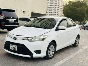 2016 تويوتا ياريس in dubai