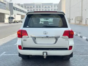 2015 Toyota Land Cruiser