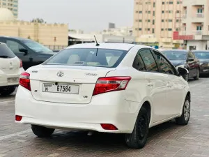 2016 تويوتا ياريس