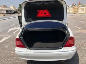 2005 Mercedes-Benz S-Class