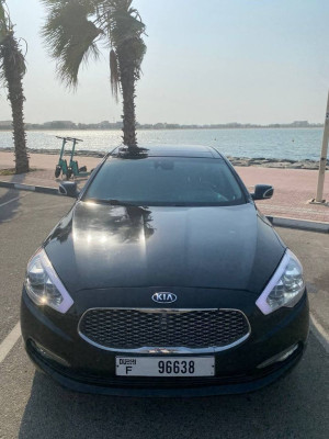 2017 Kia K9 in dubai