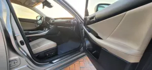 2017 Lexus IS