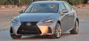 2017 Lexus IS