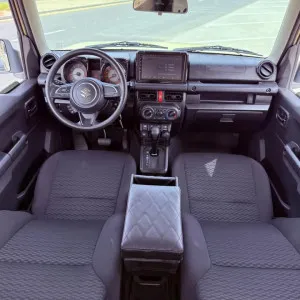 2019 سوزوكي جمني