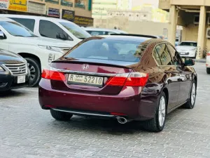 2013 هوندا أكورد