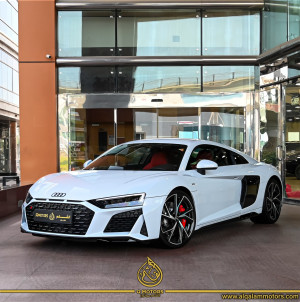 2023 AUDI R8 V10 DONE ONLY 4000KM GCC WITH WARRANTY TILL SEP 2025