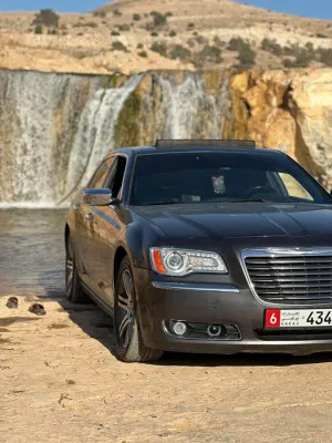 2014 Chrysler 300 in dubai