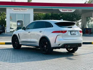2019 Jaguar F-Pace