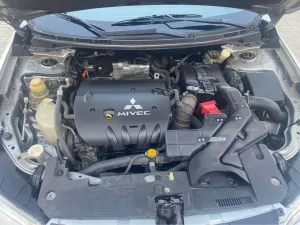 2007 Mitsubishi Galant