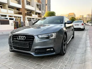 2015 اودي آي ٥
