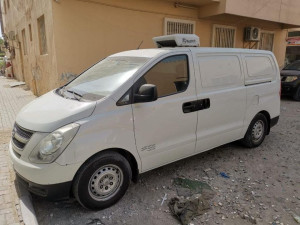 2010 Hyundai H1 in dubai