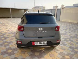 2021 هيونداي فينيو