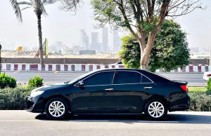 2015 تويوتا كامري
