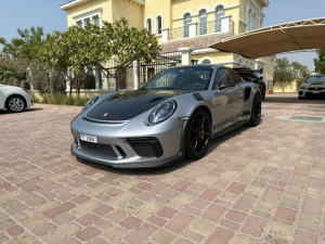 2019 Porsche GT3 RS in dubai