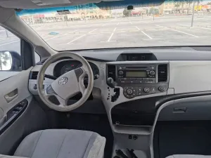 2013 Toyota Sienna