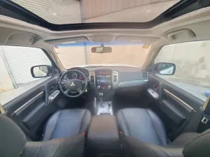 2022 Mitsubishi Pajero