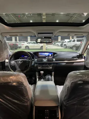 2016 Lexus LS