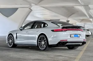 2022 Porsche Panamera