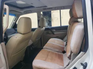 2010 Mitsubishi Pajero