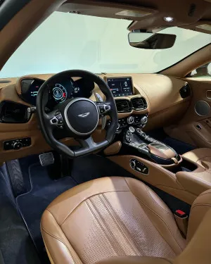 2020 Aston Martin Vantage