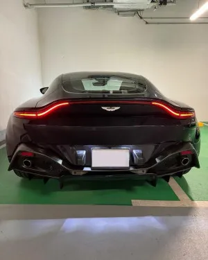 2020 Aston Martin Vantage