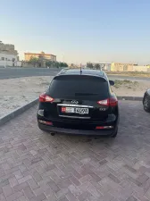 2012 إنفينيتي اي اكس ٣٥