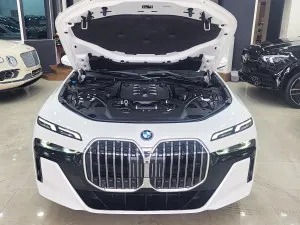 2023 BMW 7-Series