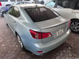 2012 لكزس أي أس ٢٥٠