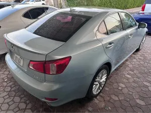 2012 لكزس أي أس ٢٥٠