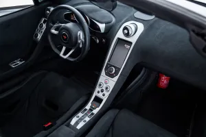 2015 McLaren 650S