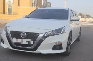 2020 نيسان آلتيما