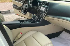 2016 Nissan Maxima
