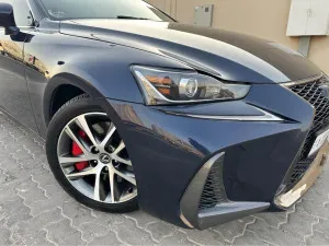 2019 Lexus IS