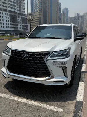 2021 لكزس أل أكس ٥٧٠ in dubai