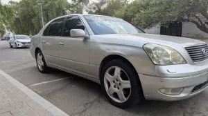 2003 Lexus LS 430 in dubai