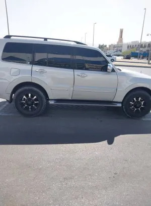 2020 Mitsubishi Pajero