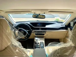 2014 لكزس ES - اي اس