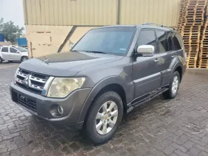 2013 Mitsubishi Pajero in dubai