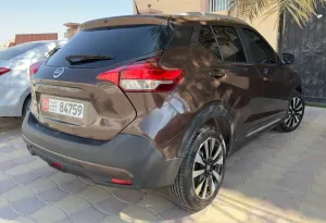 2017 Nissan KICKS